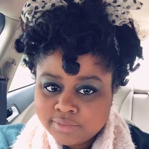 Meet your Posher, Eboney